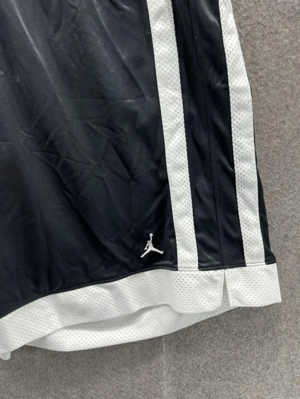 Jordan Shorts Mens 3XL Black Basketball Mesh Colorblock Logo Jumpman 12 Inseam